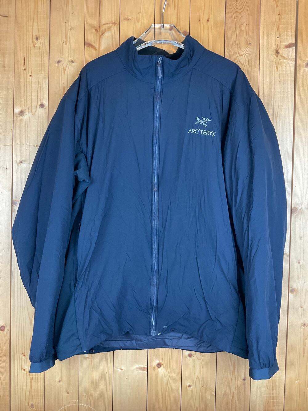 Arc'Teryx Men's Windbreaker Atom LT Jacket, Dark Navy Blue - Size XL